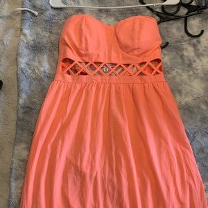 Highlighted coral maxi summer dress